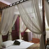 Honeymoon Room