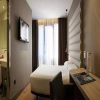 Room #9011248