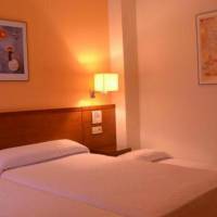Room #9340414