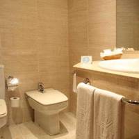 Room #9345539