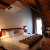 Room #9345632