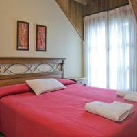 Three-Bedroom Apartment (5 Adults)