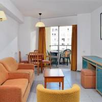 Room #1786844