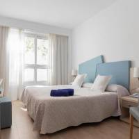 Room #1908713