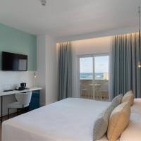 Superior Club with Sea View