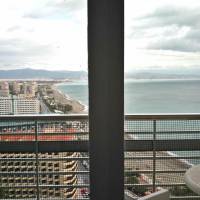 One-Bedroom Apartment with Sea View