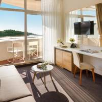 Junior Suite with Balcony and Sea View