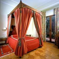 Room #1456935