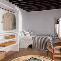 Quadruple Room with Private Bathroom