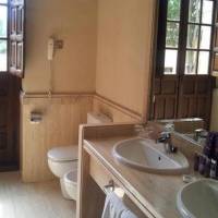 Room #1458935