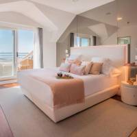 Deluxe Suite with Spa Access 