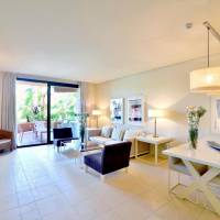 Luxury Two-Bedroom Apartment
