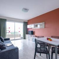 Two-Bedroom Apartment (6 Adults)