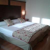 Room #9287960