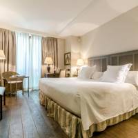 Room #18944528