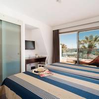 Junior Suite with Sea View (2 Adults + 2 Children)