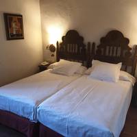 Standard Double Room (2 Adults + 1 Child)