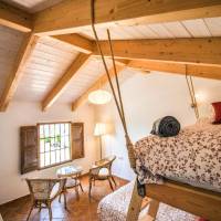 Basic Triple Room