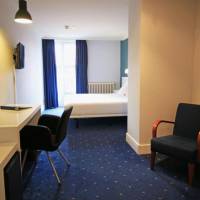Room #9359141
