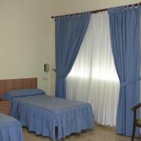Double Room (2 Adults + 1 Child )