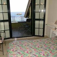 Apartment with Sea View (2 Adults)