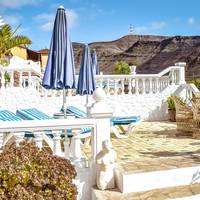 Deluxe Suite with Sea View