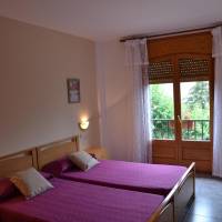 Twin Room with View