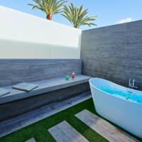 Deluxe Double Room with exterior Bathtub