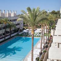 Deluxe Double or Twin Room with Pool View