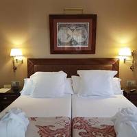 Room #9161798