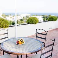Two-Bedroom Penthouse Apartment with Spa Bath (4-5 Adults)