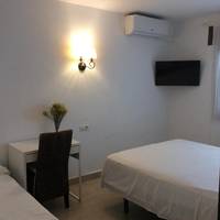 Twin Room with Private Bathroom