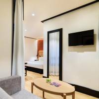 Deluxe Room (2 Adults + 1 Child)