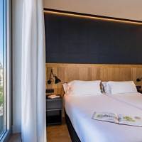 Room #9039260