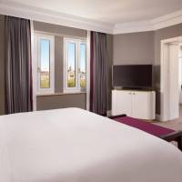 Executive King Suite with City View