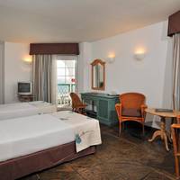 Double Room with Front Sea View