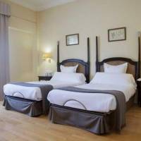 Room #9362949