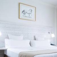 Room #9362951