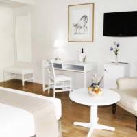 Room #9362955