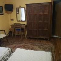 Economy Triple Room