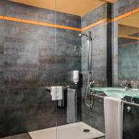Double or Twin Room with Parking