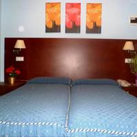 Room #18868217