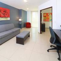 Junior King Suite