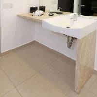 Queen Room - Mobility Access/Non-Smoking