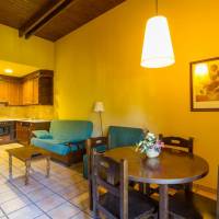 One-Bedroom Apartment (5 Adults)