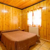 Two-Bedroom Bungalow (6 Adults)