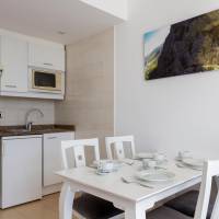 One-Bedroom Apartment (2 Adults + 2 Children)