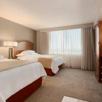 One-Bedroom Queen Suite