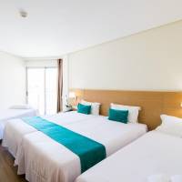 Deluxe Room (2 adults + 2 children)