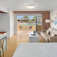 Double Room with Pool View